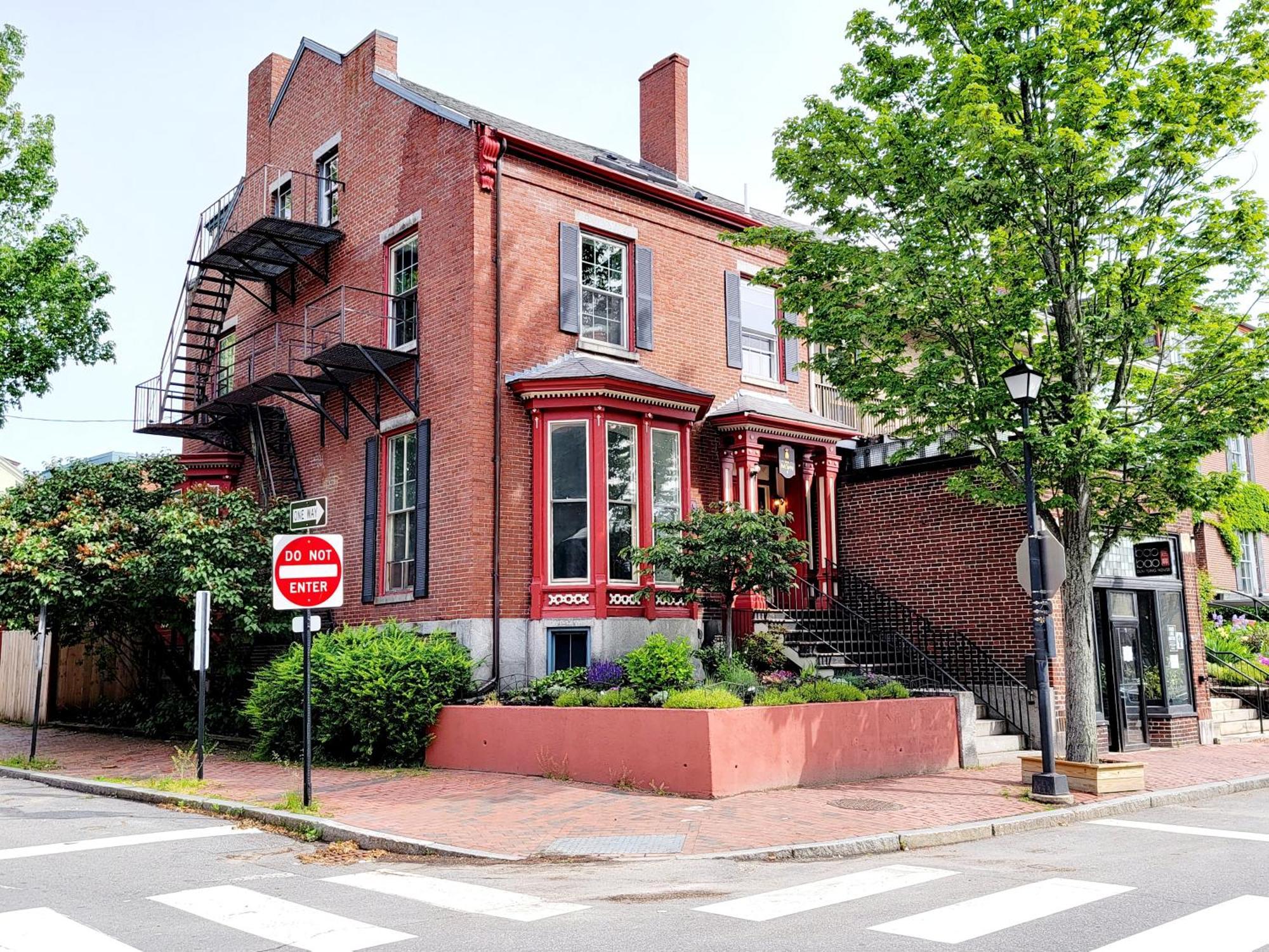 Inn at Park Spring Portland Bagian luar foto